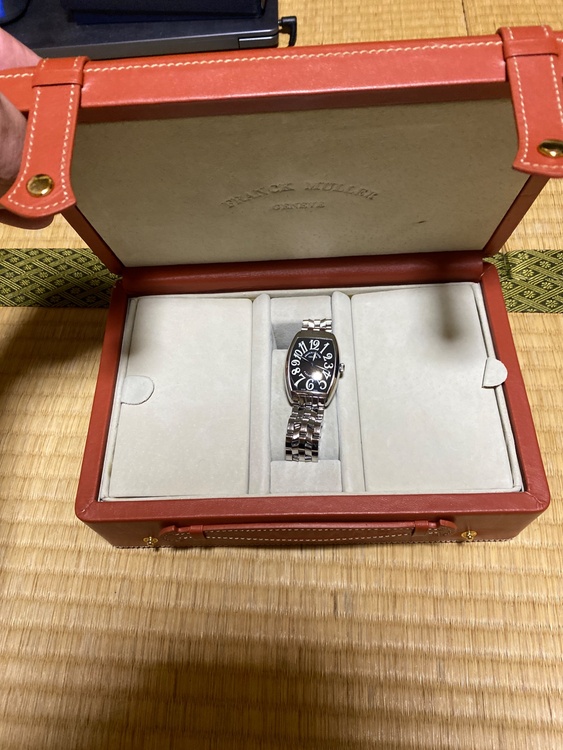 2852casaoac8739（高級時計）の商品画像 - 査定依頼日：2026年3月24日 - 最高査定価格：260,000円