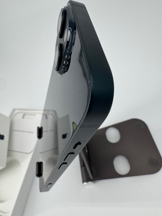 iPhone iPhone 14 128GB Softbank（スマホ）の商品画像 - 査定依頼日：2026年5月26日 - 最高査定価格：50,000円