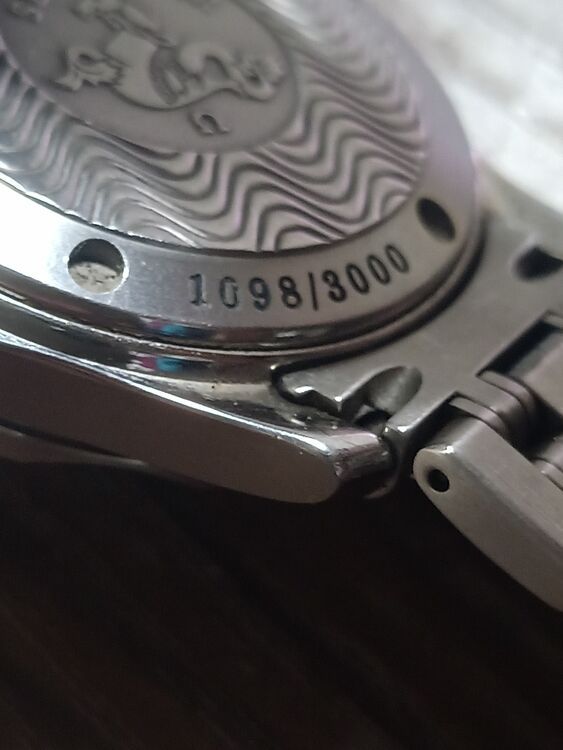 ジャックマイヨール1996（高級時計）の商品画像 - 査定依頼日：2025年8月10日 - 最高査定価格：250,000円