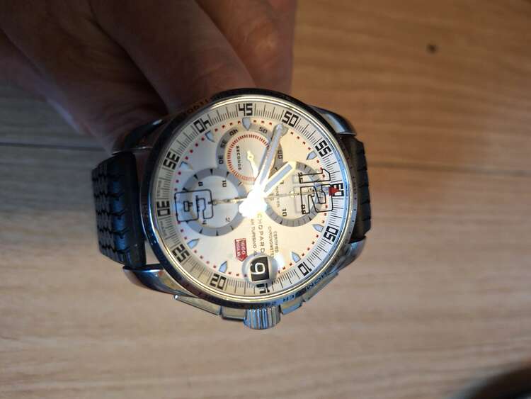 ショパール その他 1386589（高級時計）の商品画像 - 査定依頼日：2025年5月2日 - 最高査定価格：420,000円