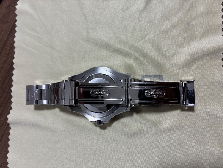 ロレックス ヨットマスター （高級時計）の商品画像 - 査定依頼日：2025年7月18日 - 最高査定価格：1,320,000円