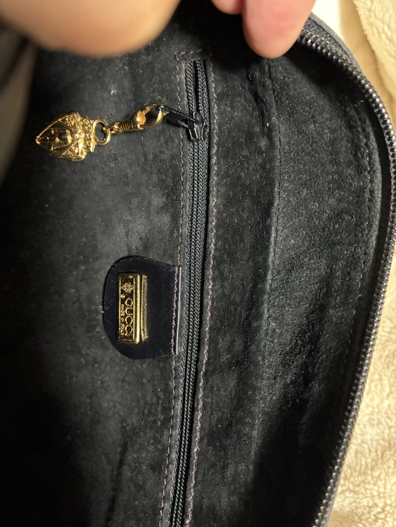 GUCCI オールドグッチ ショルダーバッグ（ブランドバッグ）の商品画像 - 査定依頼日：2026年4月5日 - 最高査定価格：30,000円