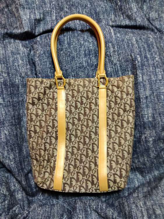 ディオール、ハンドバッグ（ブランドバッグ）の商品画像 - 査定依頼日：2022年12月10日 - 最高査定価格：30,000円