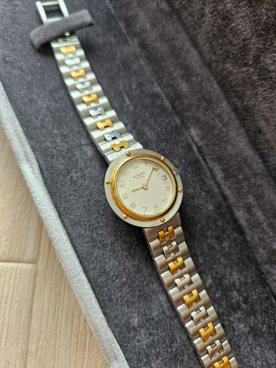 腕時計（ブランド財布・小物）の商品画像 - 査定依頼日：2025年1月17日 - 最高査定価格：30,000円