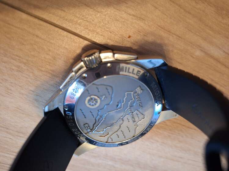 ショパール その他 1386589（高級時計）の商品画像 - 査定依頼日：2025年5月2日 - 最高査定価格：420,000円