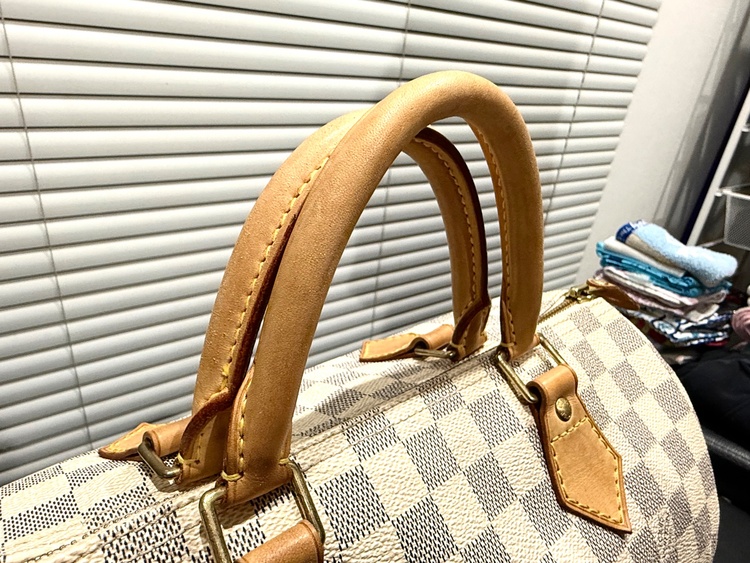 ダミエ・アズール　スピーディー（ブランドバッグ）の商品画像 - 査定依頼日：2025年12月19日 - 最高査定価格：100,000円