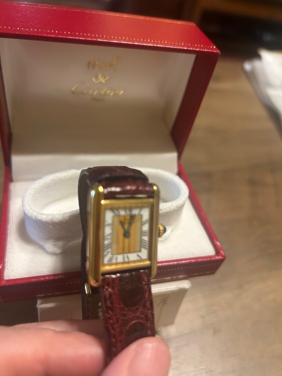 カルティエ タンク （高級時計）の商品画像 - 査定依頼日：2025年7月8日 - 最高査定価格：250,000円