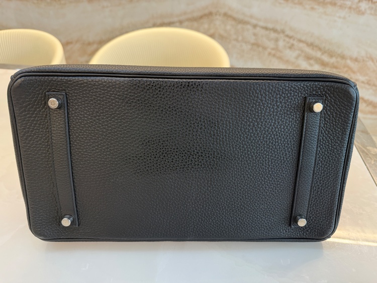 バーキン30トゴ　ノワールシルバー金具（ブランドバッグ）の商品画像 - 査定依頼日：2025年12月6日 - 最高査定価格：2,900,000円