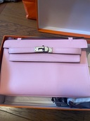 ポシェットケリー（ブランドバッグ）の商品画像 - 査定依頼日：2025年9月8日 - 最高査定価格：2,000,000円