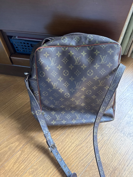 ルイヴィトン モノグラム （ブランドバッグ）の商品画像 - 査定依頼日：2026年2月8日 - 最高査定価格：100,000円