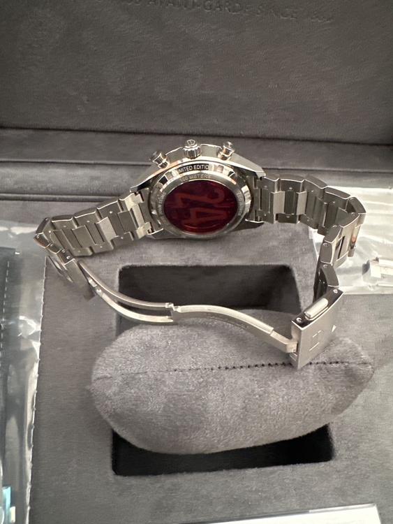 CBN201M.EA0016（高級時計）の商品画像 - 査定依頼日：2026年2月2日 - 最高査定価格：750,000円