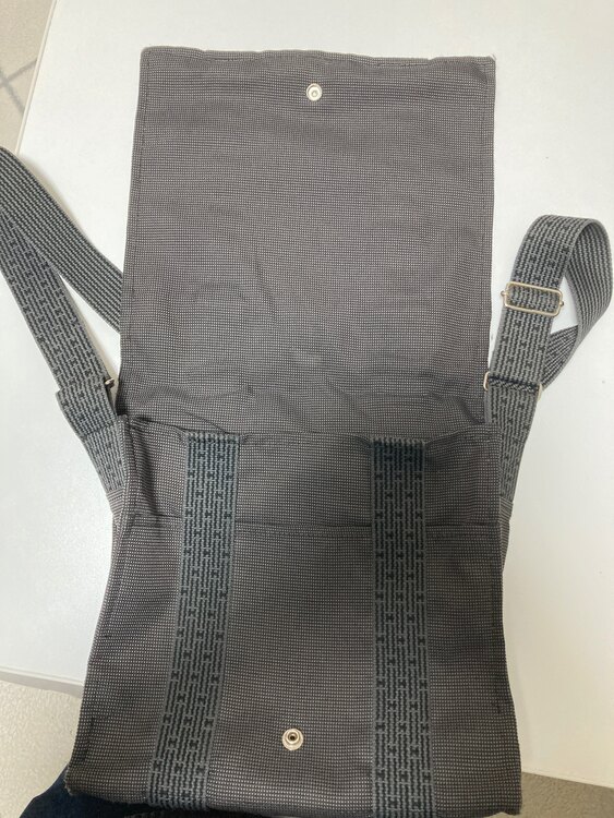 バサス　ショルダーバッグ（ブランドバッグ）の商品画像 - 査定依頼日：2025年3月12日 - 最高査定価格：20,000円