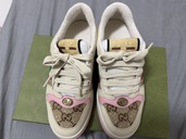 GG クリスタル スニーカー　（古着・ファッション）の商品画像 - 査定依頼日：2026年1月24日 - 最高査定価格：30,000円