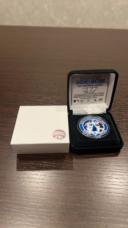 ドジャース 大谷翔平 2025 NL MVP 受賞記念 純銀コイン（金・貴金属）の商品画像 - 査定依頼日：2026年3月14日 - 最高査定価格：100,000円