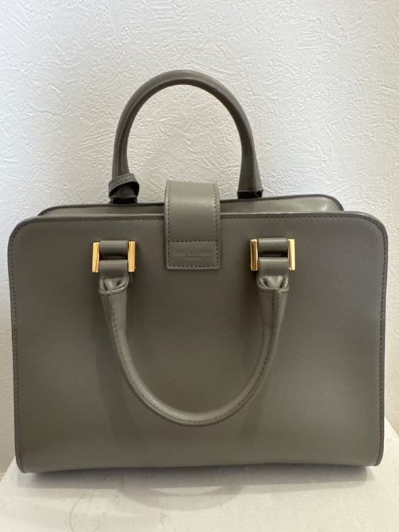 イブサンローラン  （ブランドバッグ）の商品画像 - 査定依頼日：2026年3月31日 - 最高査定価格：110,000円