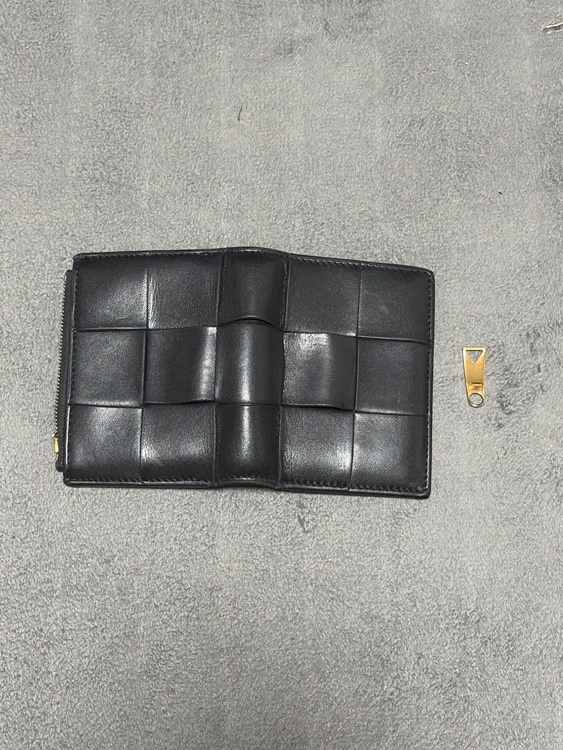 ボッテガ・ヴェネタ  （ブランドバッグ）の商品画像 - 査定依頼日：2026年3月15日 - 最高査定価格：12,000円