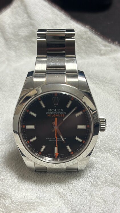 ロレックス ミルガウス 116400（高級時計）の商品画像 - 査定依頼日：2025年12月16日 - 最高査定価格：1,300,000円