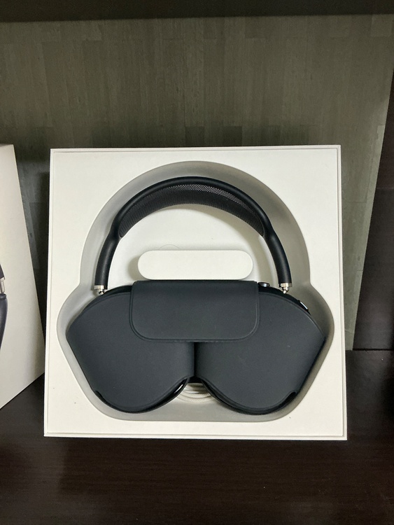 AirPods MAX ヘッドホン（オーディオ・スピーカー）の商品画像 - 査定依頼日：2026年9月30日 - 最高査定価格：24,100円