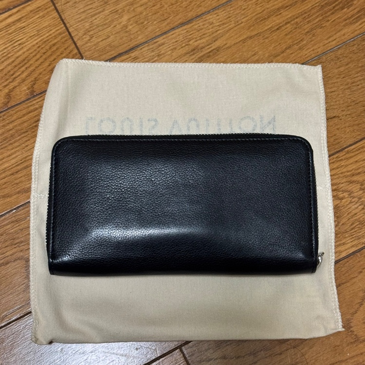 ジッピーロックミー長財布（ブランド財布・小物）の商品画像 - 査定依頼日：2026年2月16日 - 最高査定価格：15,000円