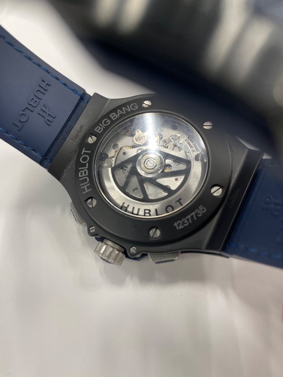 ウブロ ビックバン 123337（高級時計）の商品画像 - 査定依頼日：2025年7月15日 - 最高査定価格：850,000円