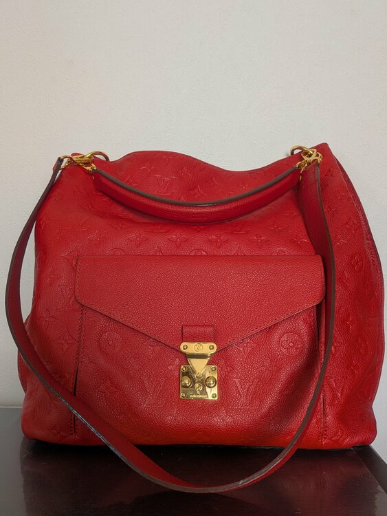 アンプラント メティス（ブランドバッグ）の商品画像 - 査定依頼日：2026年1月16日 - 最高査定価格：100,000円