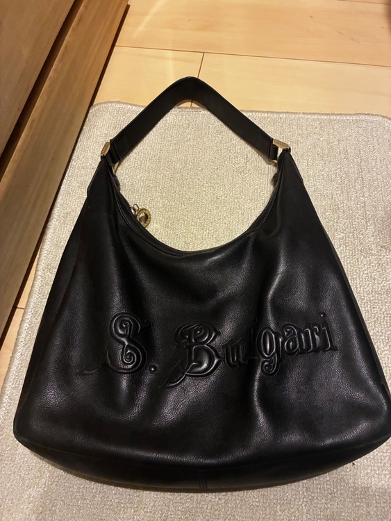 コレツィオーネ（ブランドバッグ）の商品画像 - 査定依頼日：2026年2月23日 - 最高査定価格：15,000円