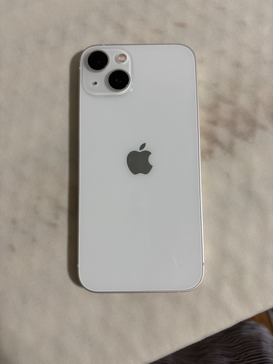 iPhone iPhone 13 128GB SIMフリー（スマホ）の商品画像 - 査定依頼日：2026年9月8日 - 最高査定価格：33,000円