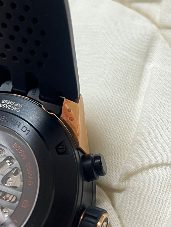 タグホイヤー カレラ ホイヤー01クロノグラフ　CAR2A5（高級時計）の商品画像 - 査定依頼日：2025年8月14日 - 最高査定価格：550,000円