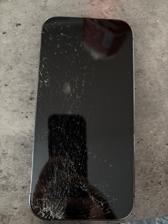 iPhone 14 Pro 256GB Softbank（スマホ）の商品画像 - 査定依頼日：2026年5月9日 - 最高査定価格：42,000円