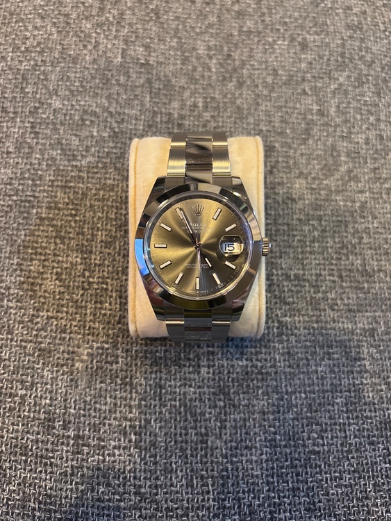 ロレックス デイトジャスト 12630（高級時計）の商品画像 - 査定依頼日：2026年2月2日 - 最高査定価格：1,300,000円