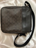 F54788（ブランドバッグ）の商品画像 - 査定依頼日：2025年7月23日 - 最高査定価格：7,000円