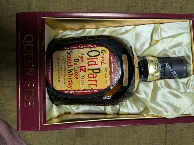OldParrAged12yearsDeLuxe（お酒）の商品画像 - 査定依頼日：2026年1月22日 - 最高査定価格：3,000円
