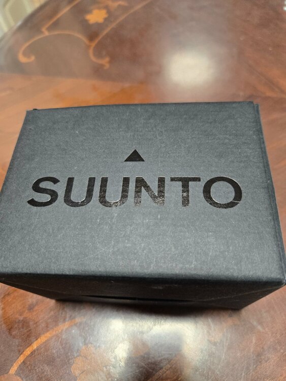 Suunto　Spartan Sport Wrist HR（その他のスポーツ用品）の商品画像 - 査定依頼日：2026年5月20日 - 最高査定価格：5,000円
