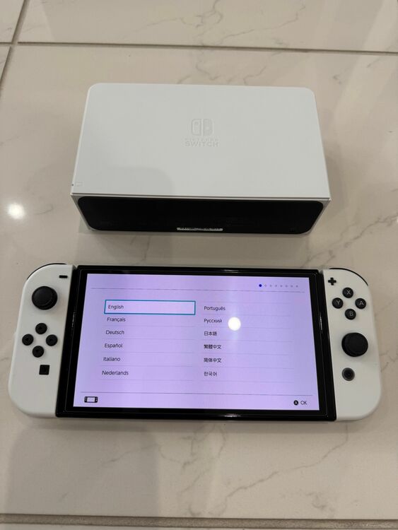 スイッチ有機ELモデル（ゲーム機本体・ゲームソフト）の商品画像 - 査定依頼日：2025年8月6日 - 最高査定価格：12,000円