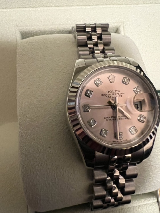 ロレックス デイトジャスト 10pダイヤ17917（高級時計）の商品画像 - 査定依頼日：2026年2月18日 - 最高査定価格：1,300,000円