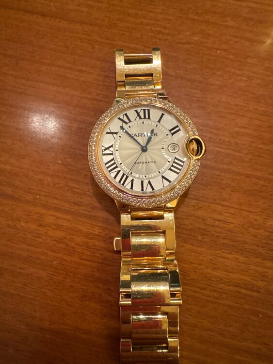 カルティエ バロンブルー 42ダイヤ、ピンクゴールドぶれし（高級時計）の商品画像 - 査定依頼日：2025年5月29日 - 最高査定価格：3,500,000円