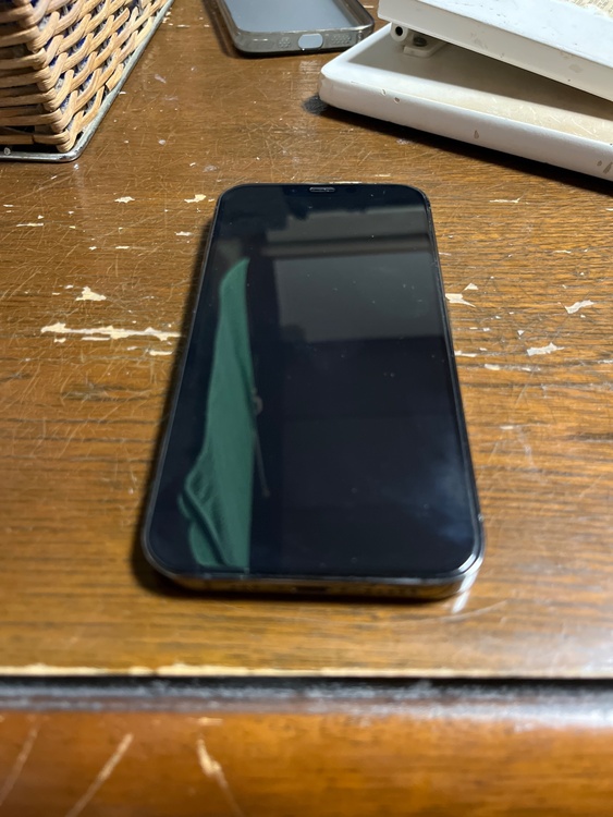 iPhone 13 Pro 256GB Softbank（スマホ）の商品画像 - 査定依頼日：2026年2月3日 - 最高査定価格：49,000円