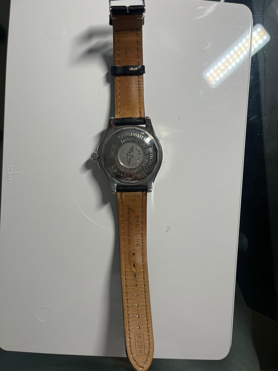 ブライトリング スーパーオーシャン A1736（高級時計）の商品画像 - 査定依頼日：2025年5月10日 - 最高査定価格：200,000円