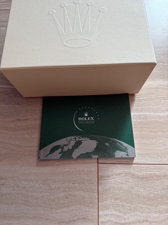 ロレックス サブマリーナー 12406（高級時計）の商品画像 - 査定依頼日：2025年7月26日 - 最高査定価格：1,720,000円