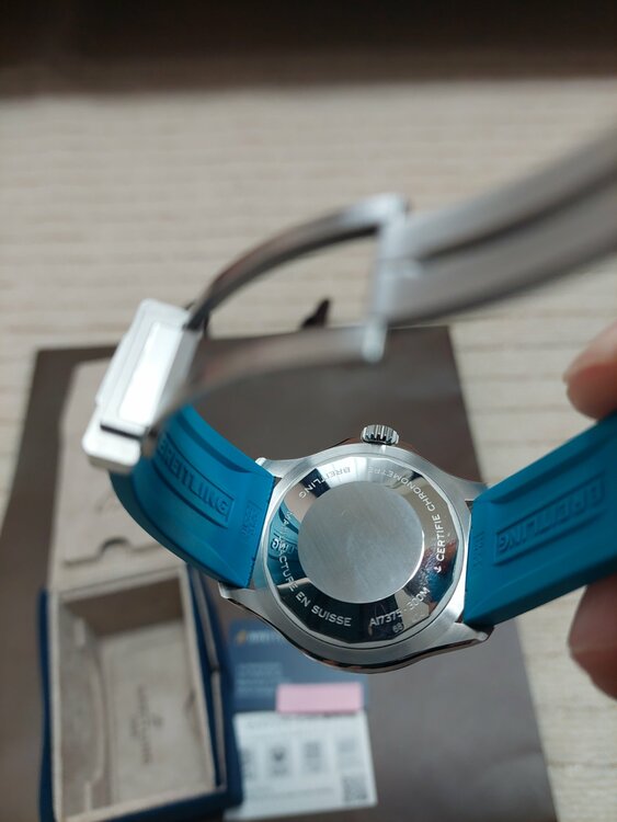 ブライトリング スーパーオーシャン （高級時計）の商品画像 - 査定依頼日：2025年12月25日 - 最高査定価格：480,000円