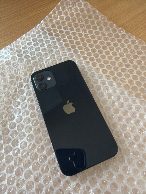 iPhone iPhone 12 128GB SIMフリー（スマホ）の商品画像 - 査定依頼日：2026年5月29日 - 最高査定価格：27,000円