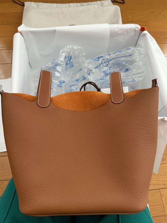 ピコタンロック　22（ブランドバッグ）の商品画像 - 査定依頼日：2025年3月29日 - 最高査定価格：550,000円