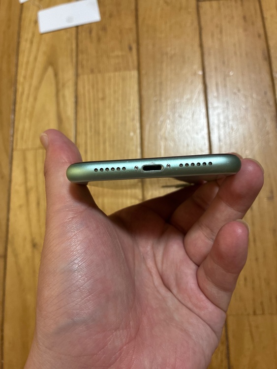 iPhone iPhone11 128GB docomo（スマホ）の商品画像 - 査定依頼日：2026年9月29日 - 最高査定価格：18,000円