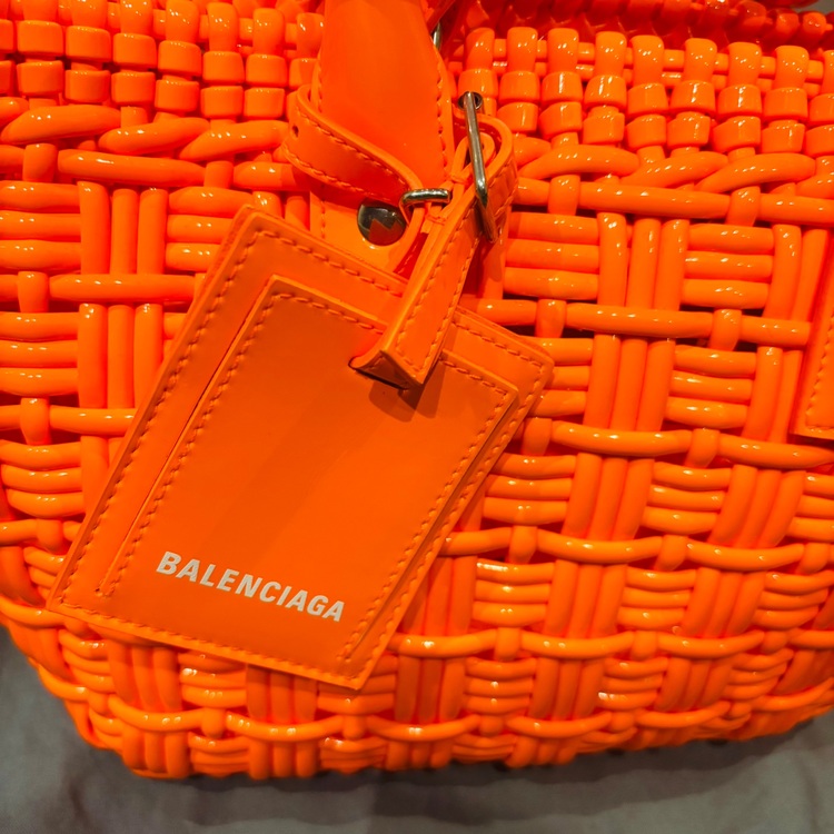 バレンシアガ  （ブランドバッグ）の商品画像 - 査定依頼日：2025年9月17日 - 最高査定価格：63,000円