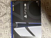 PlayStation5Pro CFI7000B01（ゲーム機本体・ゲームソフト）の商品画像 - 査定依頼日：2024年12月31日 - 最高査定価格：101,000円