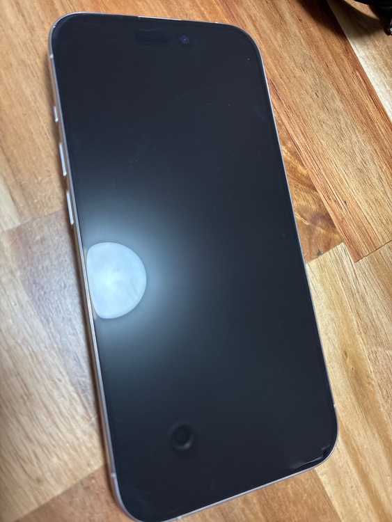 iPhone iPhone 15 Pro 128GB 楽天モバイル（スマホ）の商品画像 - 査定依頼日：2026年6月27日 - 最高査定価格：85,000円