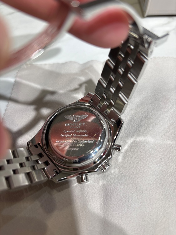 ブライトリング その他 ベントレーGT A1336（高級時計）の商品画像 - 査定依頼日：2025年10月11日 - 最高査定価格：460,000円