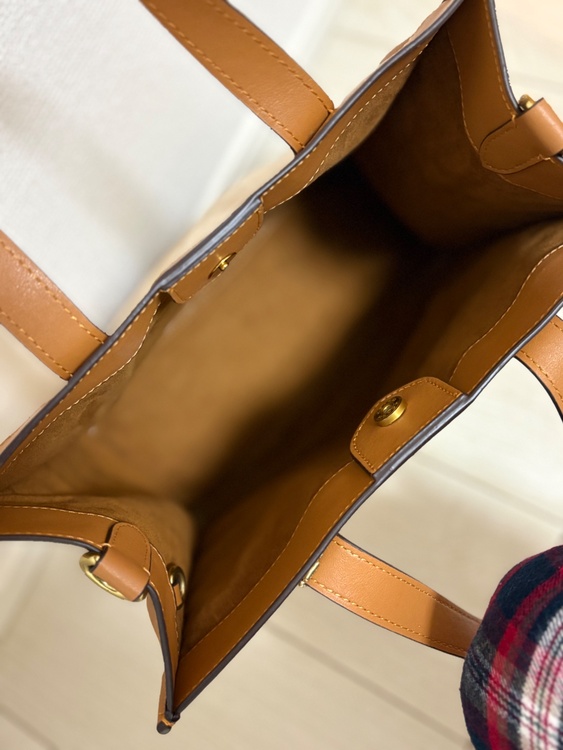 不明（ブランドバッグ）の商品画像 - 査定依頼日：2026年2月5日 - 最高査定価格：2,500円