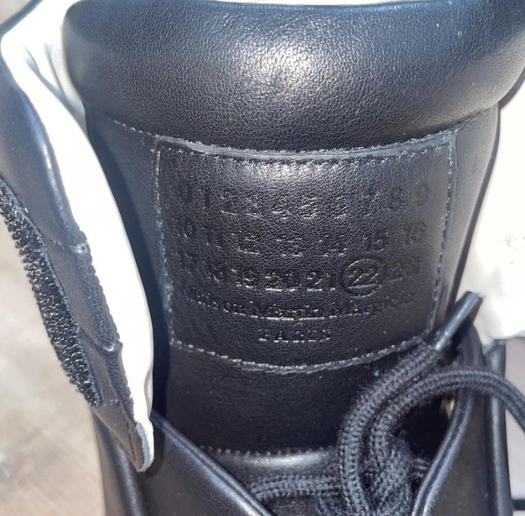 Maison Margiela/Future High（古着・ファッション）の商品画像 - 査定依頼日：2026年3月25日 - 最高査定価格：10,000円