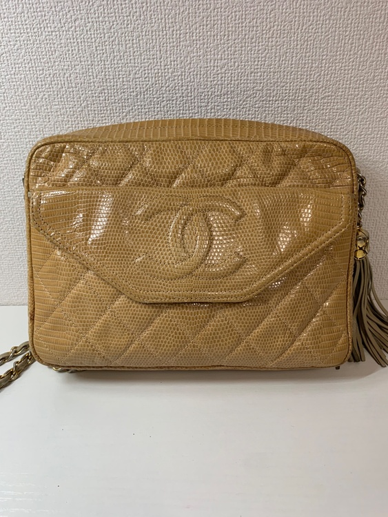 リザード　ベージュ（ブランドバッグ）の商品画像 - 査定依頼日：2026年3月18日 - 最高査定価格：160,000円